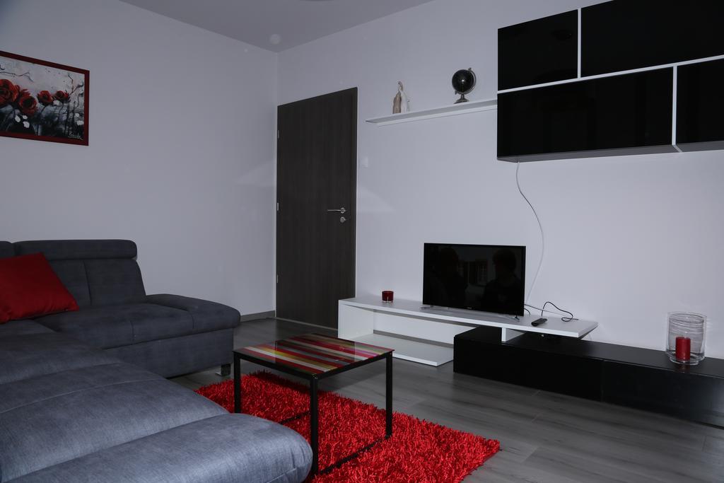 Szofi Apartman Hajduszoboszlo Bagian luar foto